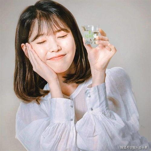 哪些明星网红去巴黎,跟随明星网红的脚步探索时尚之都