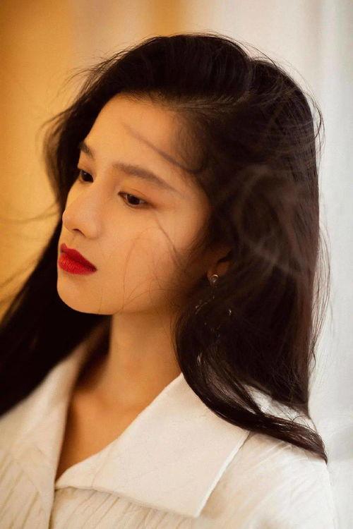 吃瓜爆料张婧仪是谁啊,吃瓜爆料中的张婧仪，她是何方神圣？
