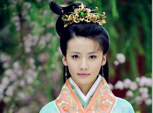 新疆明星网红公主图片,丝路风情下的网络新星