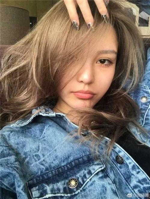 女明星网红素颜,网红女星的真我风采