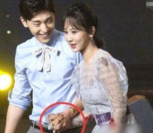 近期热门吃瓜事件酒吧是真的吗