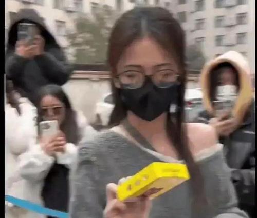 娱乐吃瓜爆料去哪里找啊,吃瓜爆料一手掌握，热门资讯一网打尽