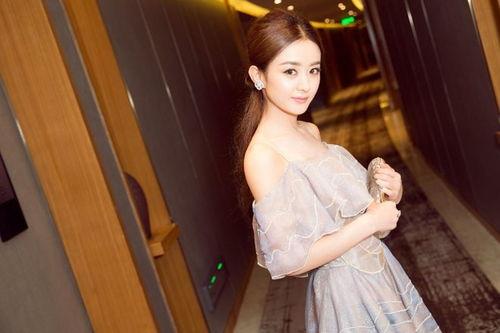 吃瓜君爆料赵丽颖周也,吃瓜君曝两人幕后情谊